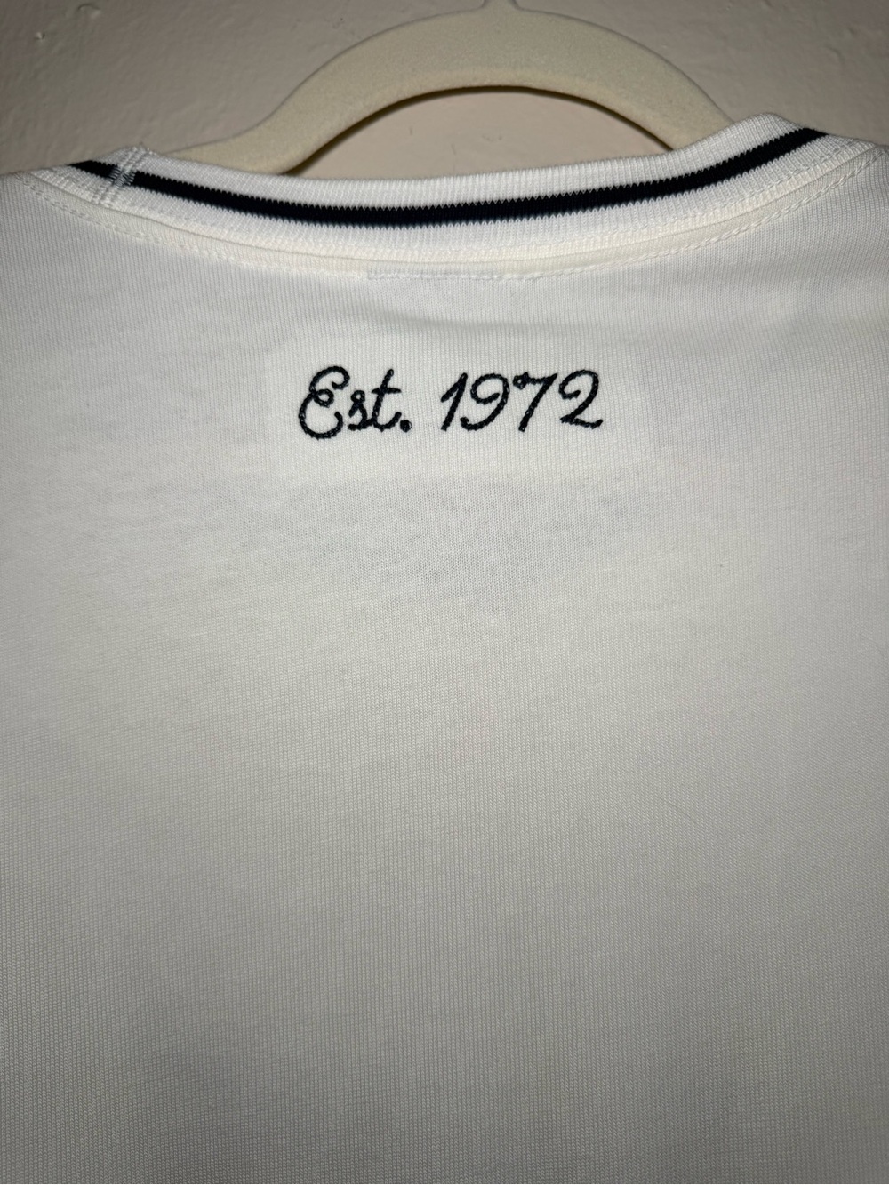 Nike Cream Short-Sleeve Tee with Navy/balck Logo - Picture 4 of 4